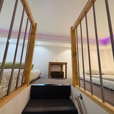 Apartment Cozy Loft Near The Marais District Paris