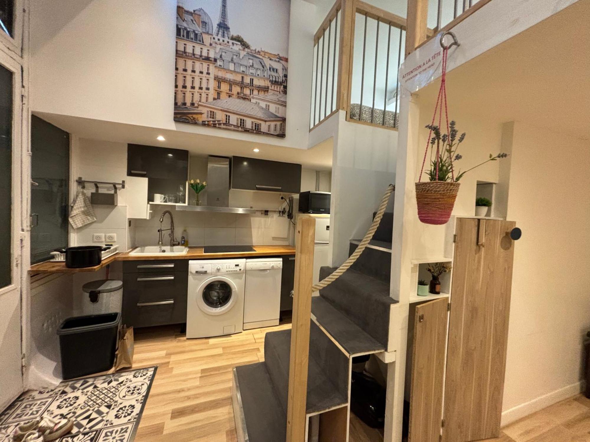 Cozy Loft Near The Marais District Apartment *