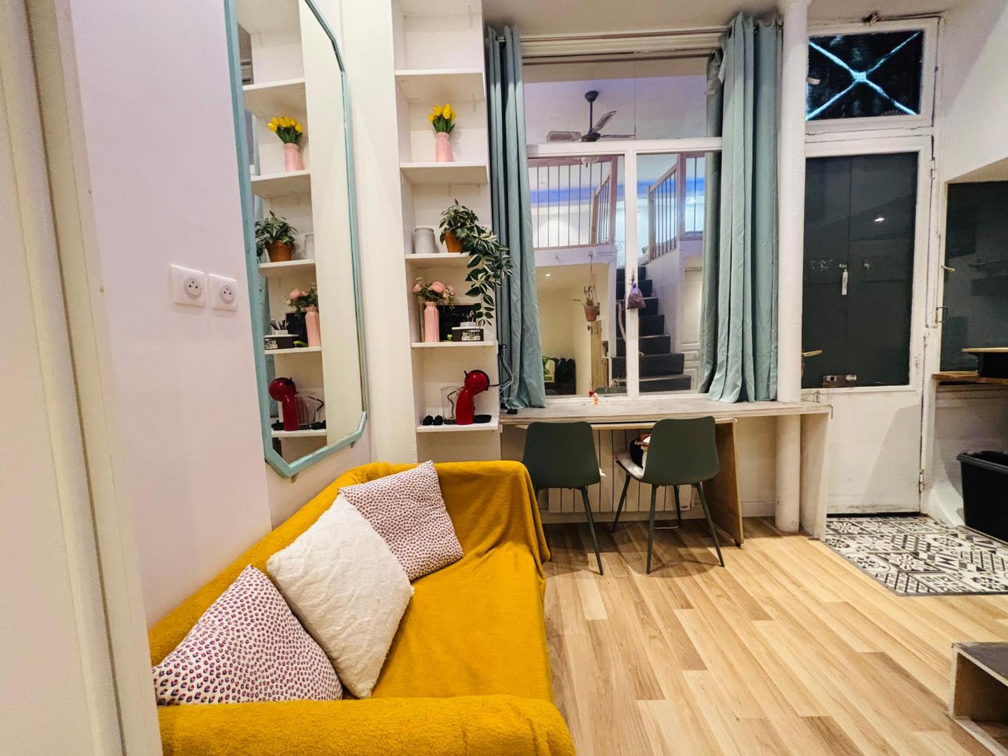 Cozy Loft Near The Marais District